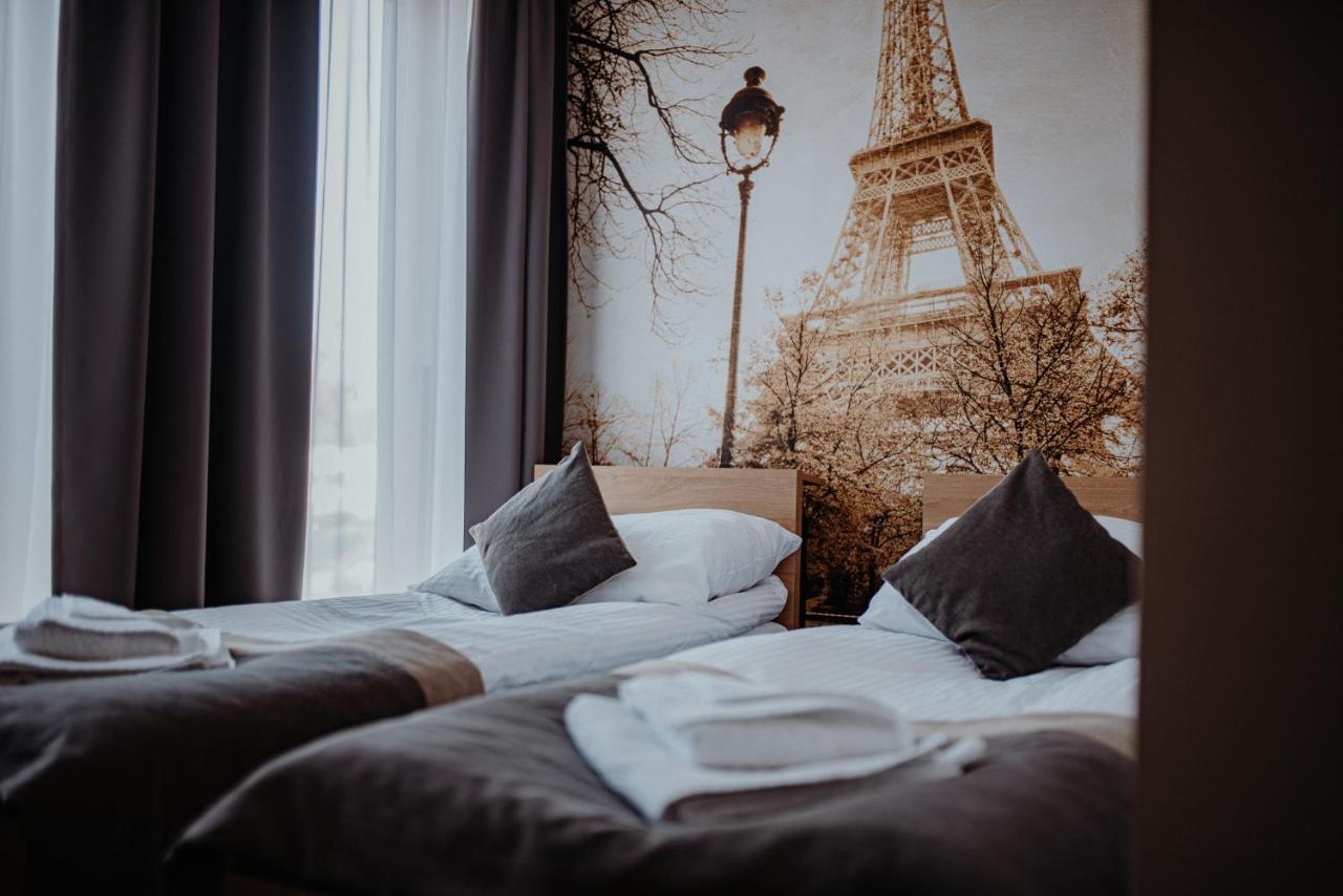 Dom Weselny Ludmila Bed & Breakfast Krasnik Ngoại thất bức ảnh